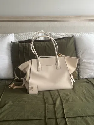 Michael Kors Large Cream Zip Tote Bag w/ Detachable Adjustable Strap Gold thumbnail 2