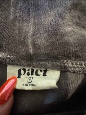 Pact Organic Cotton Pure Velour Cozy Pullover Sweatshirt in Graphite thumbnail 6