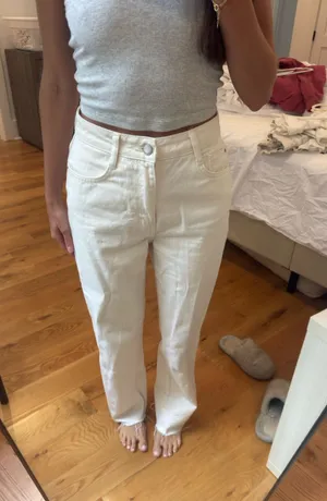 ZARA Wide-Leg Jeans thumbnail 1