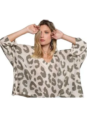 POL Olive Leopard Print Oversized V-Neck Top Cover Size M (oversized 31” PRP) thumbnail 4