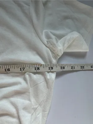 Manduka Performance Yoga Tee White XS NWOT High-Low Split Hem thumbnail 5