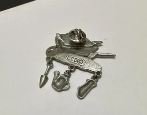 Signed LCD Gardening Wheelbarrow Garden Cart Pewter Silver Tone Brooch Pin thumbnail 2