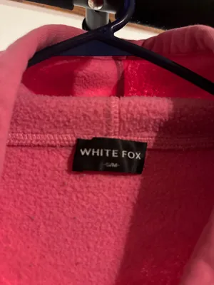 White Fox Boutique thumbnail 2