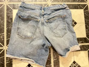 Universal Threads Shorts thumbnail 3