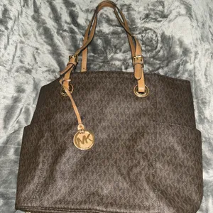 Michael Kors‎ Jet Set Travel Large Mk Signature Logo Tote Handbag Brown 30S11T4B thumbnail 2