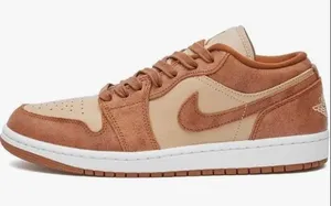 Women’s Air Jordan 1 low SE ‘Legend Coffee’ thumbnail 1