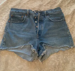 Levi’s 501 Denim Shorts thumbnail 1
