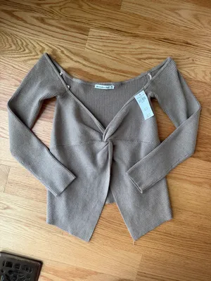 Abercrombie & Fitch Off-The-Shoulder Twist Sweater Top Brown NWT M $60 thumbnail 2
