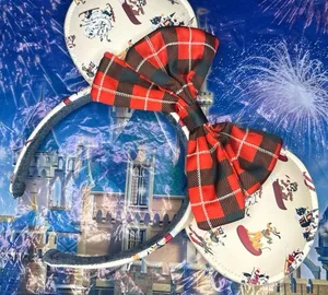 Disney parks Christmas holiday goofy Donald Pluto ski lodge Minnie Mouse ears thumbnail 1