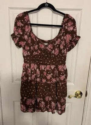 TJ Maxx Dress thumbnail 1