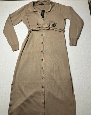 Lulus Taupe Button Front Belted Knit Midi Dress Size M NWT thumbnail 1