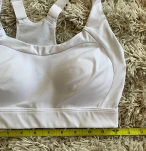 Gymshark White Sports Bra thumbnail 6