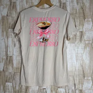 Espresso Martini Graphic T-Shirt Tan Pink Bow Coffee Cocktail Tee Medium M thumbnail 2