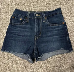 Levi’s Shorts Denim High-Rise thumbnail 1
