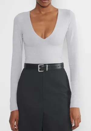 Aritzia Contour New V-Neck Longsleeve Top Heather Chrome Top Gray XS Extra Small thumbnail 1