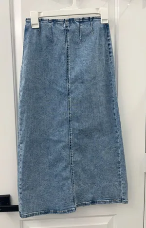 Stradivarius midi denim skirt thumbnail 1