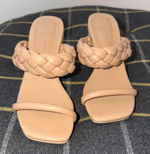 Dolce Vita Braided Tan Sandals Size 7.5 thumbnail 1