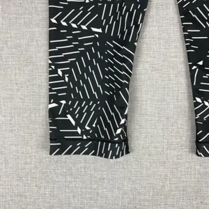 Nike‎ Pro Leggings Womens M Black Geometric Capri Compression Yoga Gym Pants thumbnail 11