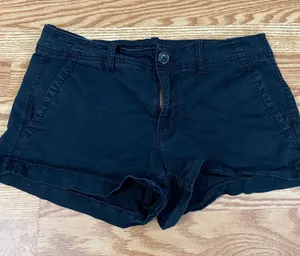 American Eagle Shorts thumbnail 1