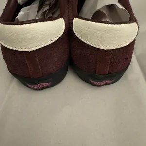 Vans burgundy and Pink Casual Sneakers thumbnail 6
