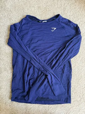 Gymshark Top thumbnail 1