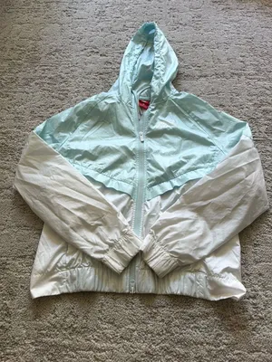 Nike Windbreaker Jacket thumbnail 1
