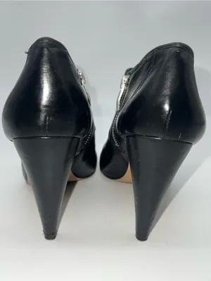 Vince Camuto Ruched Peeptoe Bootie w/Silver Metal Accent Working Zipper-Size 9.5 thumbnail 9