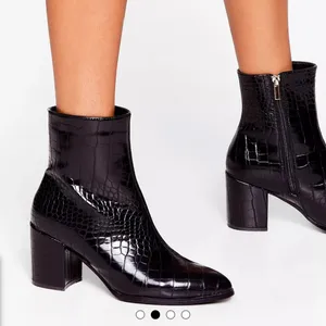 Nasty Gal Croc Embossed Block Heel Meadow 2 Ankle Boots Size 8 thumbnail 4