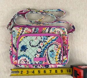 Vera Bradley Hipster Crossbody Wildflower Paisley Floral RFID thumbnail 1