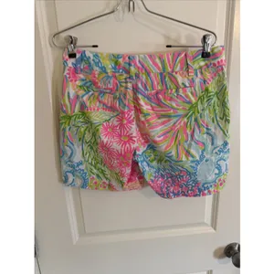 Lilly Pulitzer The Jayne Knit Shorts in the Lovers Coral print Sz 2 Resort Wear thumbnail 2