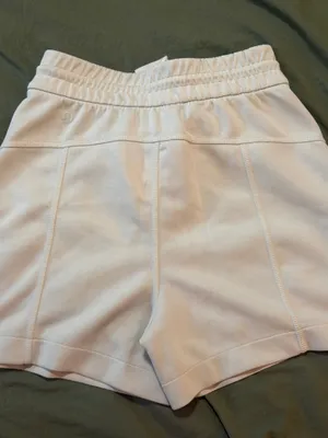 Lululemon Shorts thumbnail 3