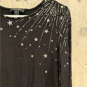 Karen Kane Black Starburst Embellished Long Sleeve Top thumbnail 3