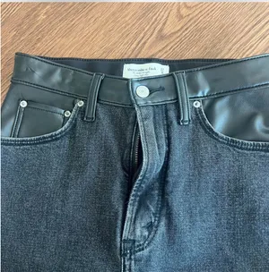 Abercrombie Jeans thumbnail 4