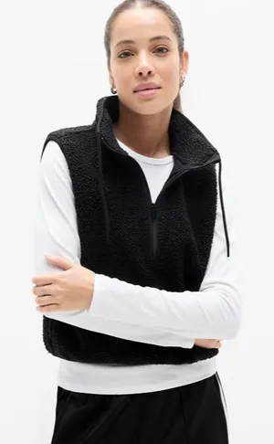 New Athleta M In the Clouds Vest Black Medium thumbnail 1