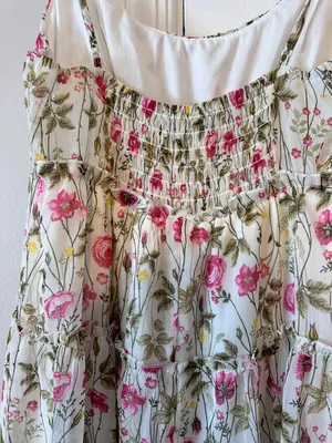 Dress thumbnail 3