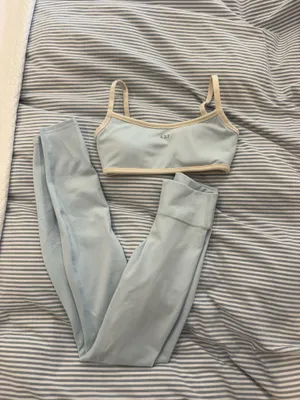 437 Active Set Bra and Leggings Light Blue thumbnail 2