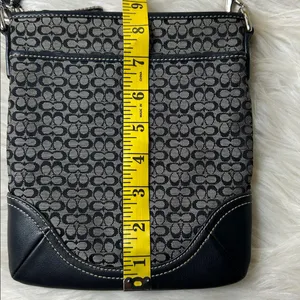 Vintage Coach Signature Canvas Crossbody Bag Mini Coach "c" Monogram Purse Small thumbnail 14