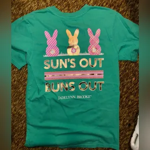 Jadelynn Brooke Green Short Sleeve Tee thumbnail 2