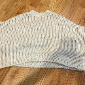 Edikted Mega Star Cropped Sweater thumbnail 3