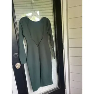 NWT Lulus Olive Green Open Back Long Sleeve Round Neck Dress Size L Party Knee L thumbnail 13