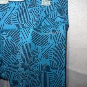 Brooks Leggings Women XL Blue Geometric Equilibrium‎ Running Crop Capri 220610 thumbnail 9