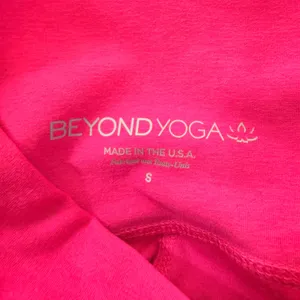 Beyond Yoga Spacedyed Womens High Waisted Midi Leggings Neon Electric Pink Small thumbnail 5