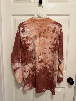 Free People We the Free Be Free Tie Dye Long Sleeve Tee Cabernet Combo Medium Crew Neck thumbnail 3