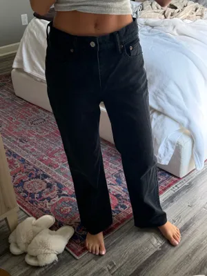 abercrombie & fitch high rise 90s relaxed jeans thumbnail 2