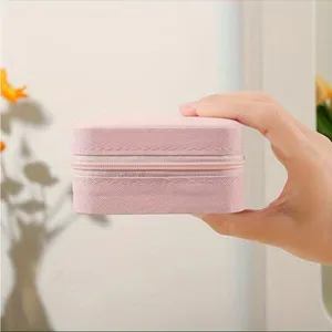 1pc Mini Jewelry Box, Portable Jewelry Storage Box, PU Leather‎ Small Organizer thumbnail 4