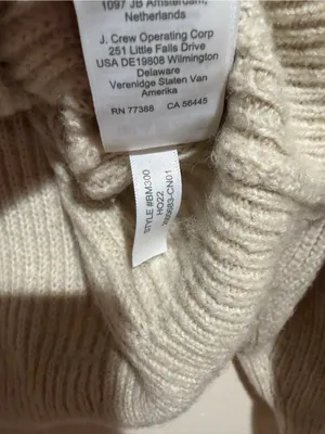 J. Crew Cream Cropped Puff Sleeve Turtleneck Sweater Wool Alpaca Size Medium thumbnail 11
