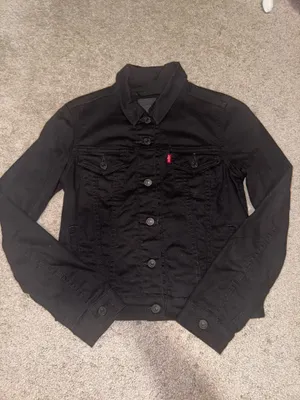 Levi’s Denim Jacket Women’s thumbnail 2