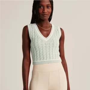Abercrombie Cable V-Neck Sweater Vest Size XL thumbnail 2