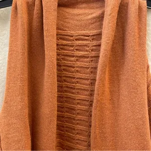 GANZ Women's Sweater in Warm Rust Orange Size M thumbnail 2