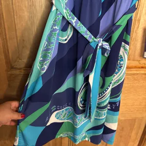 Jennifer Lopez new women’s Blue‎ and Green Patterned Midi Dress size L thumbnail 4